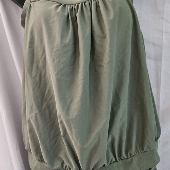 Cupshe Olive Green Gathered Halter Top - Picture 1 of 3